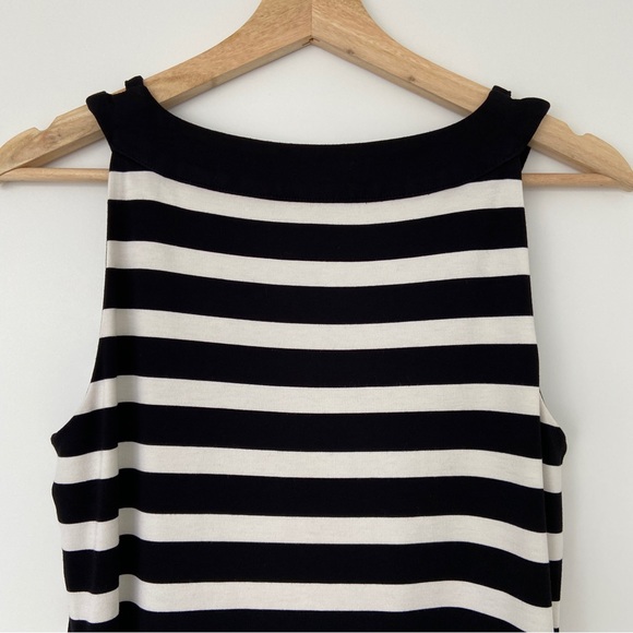 WHITE HOUSE BLACK MARKET BLACK/WHITE STRIPED DRESS W/ METAL/CUTOUT NECKLINE, S - Picture 7 of 10